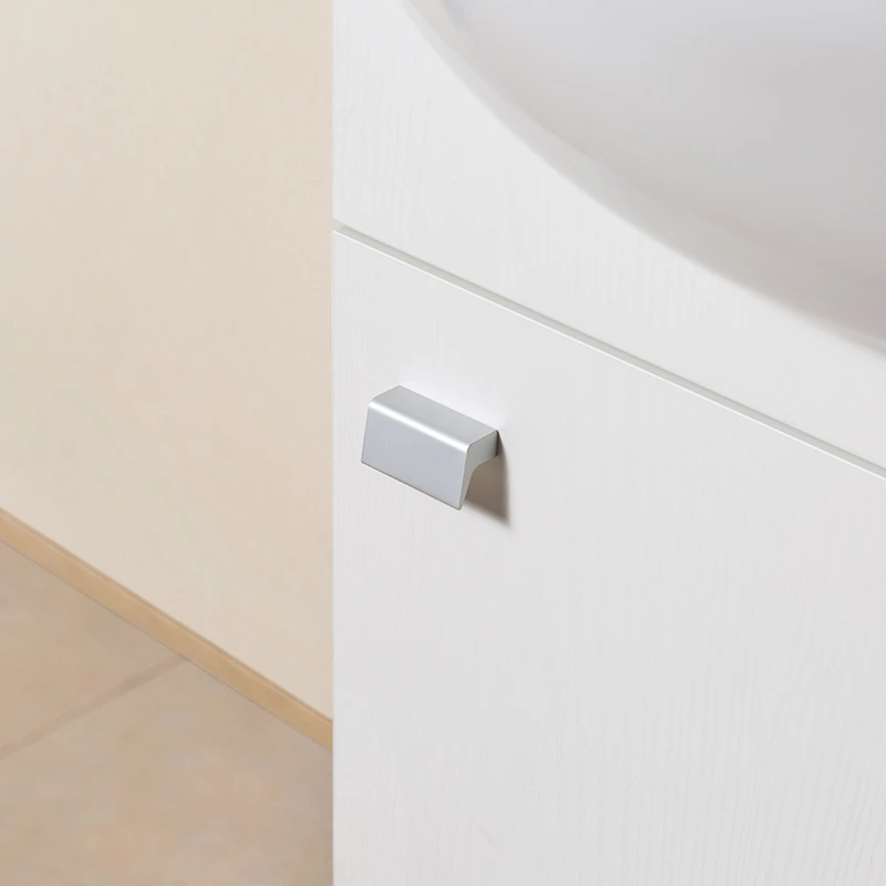 Elegant Design  With DTC Soft Close Hinge And Aluminium Alloy Handle Bathroom Cabinet